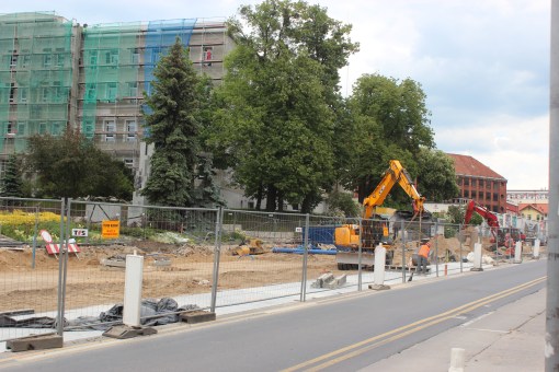 Budowa linii tramwajowej w alei Piłsudskiego (1 czerwca 2015)