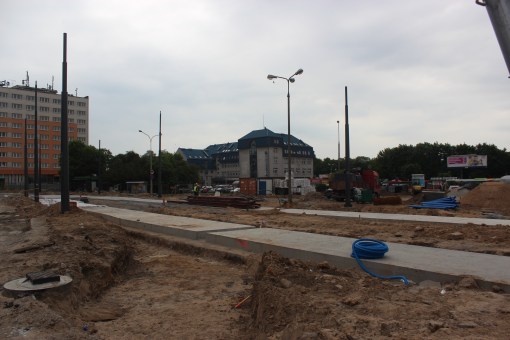 Budowa linii tramwajowej na placu Konstytucji 3 Maja (1 czerwca 2015)