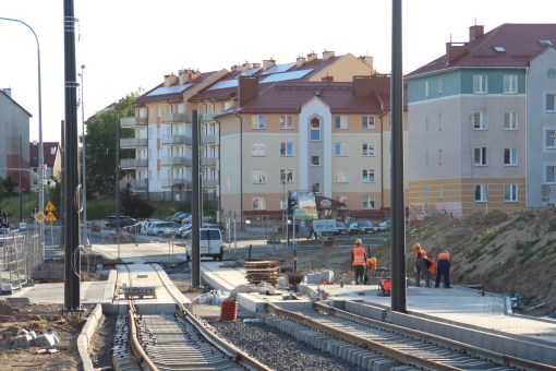 Budowa linii tramwajowej przy ulicy Witosa (15 czerwca 2015) - przystanek Laszki (dziś Witosa)
