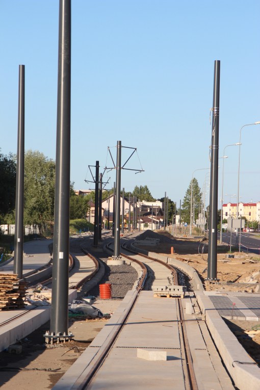 Budowa linii tramwajowej przy ulicy Witosa (15 czerwca 2015) - przystanek Laszki (dziś Witosa)