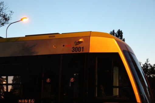 Pierwszy Solaris Tramino Olsztyn (numer taborowy #3001) wyrusza z fabryki Solarisa w Poznaniu w drogę do Olsztyna (10 czerwca 2015)