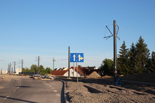 Budowa linii tramwajowej przy ulicy Płoskiego (15 czerwca 2015)