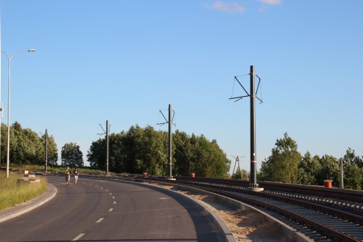 Budowa linii tramwajowej przy ulicy Płoskiego (15 czerwca 2015)