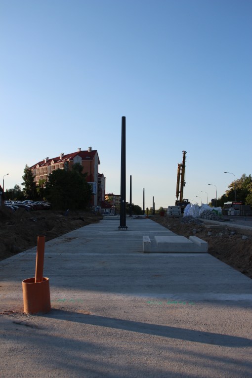 Budowa linii tramwajowej przy alei Sikorskiego (15 czerwca 2015) - przystanek Andersa