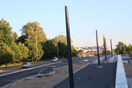 Budowa linii tramwajowej przy alei Sikorskiego (15 czerwca 2015)