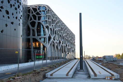 Budowa linii tramwajowej przy alei Sikorskiego (15 czerwca 2015)