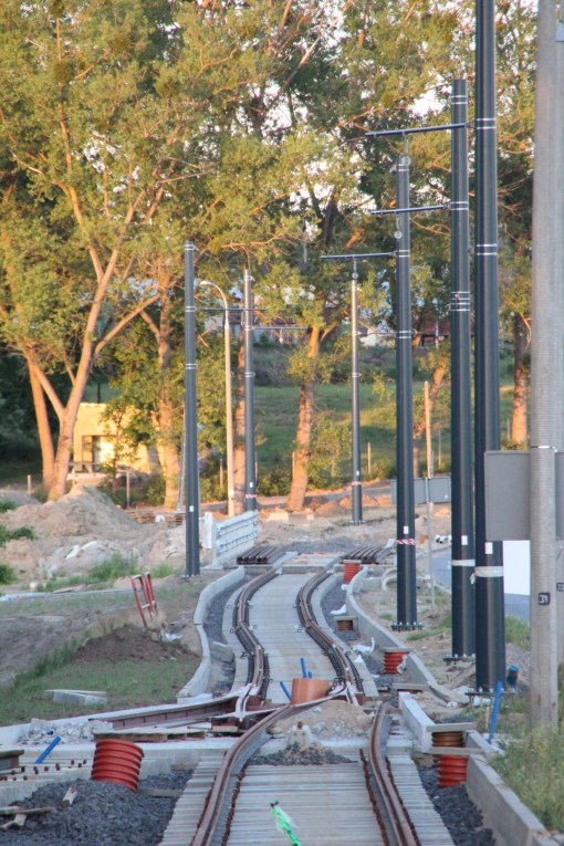 Budowa linii tramwajowej przy ulicy Tuwima (15 czerwca 2015)