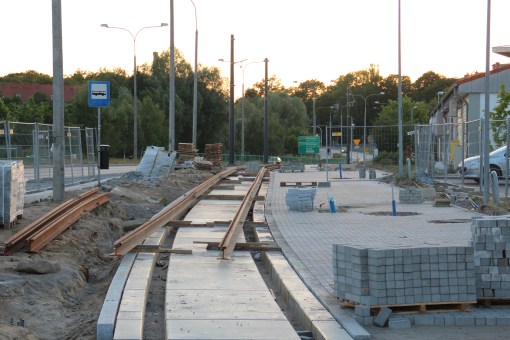Budowa linii tramwajowej przy ulicy Tuwima (15 czerwca 2015) - przystanek Iwaszkiewicza (dziś Uniwersytet-Pływalnia)