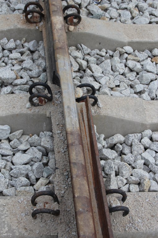 Łączenie szyn kolejowych i tramwajowych (rowkowych)