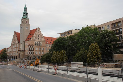 Budowa linii tramwajowej w alei Piłsudskiego (18 czerwca 2015)