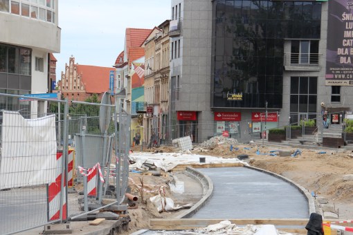 Budowa linii tramwajowej na placu Jana Pawła II (18 czerwca 2015)