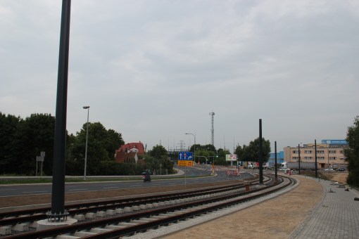 Budowa linii tramwajowej przy alei Sikorskiego (18 czerwca 2015)