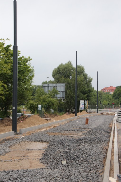 Budowa linii tramwajowej przy alei Sikorskiego (18 czerwca 2015)