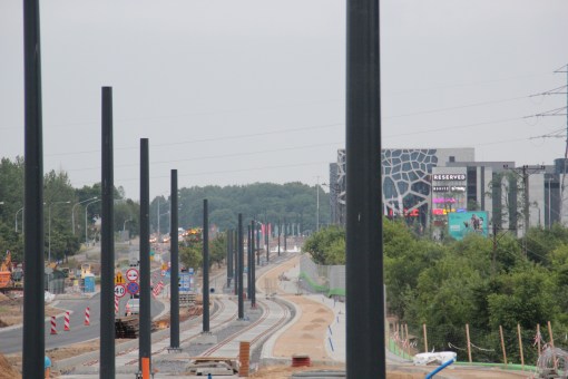 Budowa linii tramwajowej przy alei Sikorskiego (18 czerwca 2015)