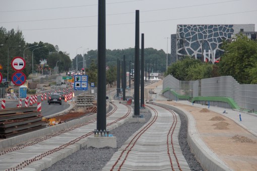 Budowa linii tramwajowej przy alei Sikorskiego (18 czerwca 2015)