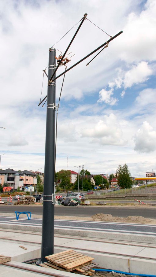 Budowa linii tramwajowej przy ulicy Płoskiego (12 lipca 2015)