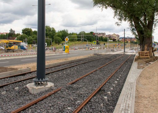Budowa linii tramwajowej przy alei Sikorskiego (12 lipca 2015)