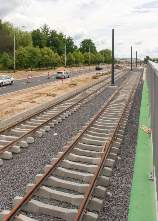 Budowa linii tramwajowej przy alei Sikorskiego (12 lipca 2015)