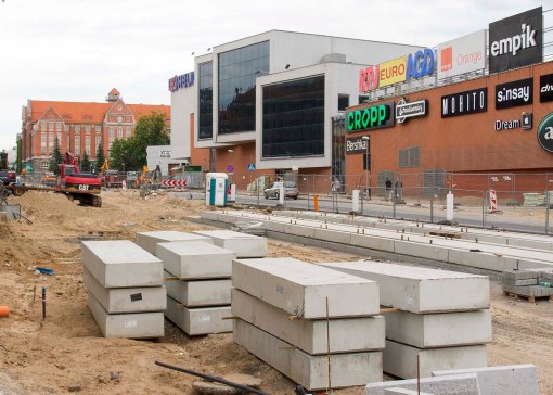 Budowa linii tramwajowej w alei Piłsudskiego (12 lipca 2015)