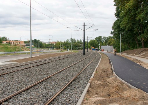 Budowa linii tramwajowej przy ulicy Obiegowej (12 lipca 2015)