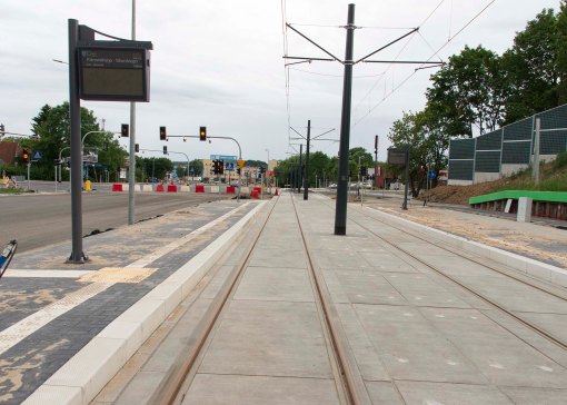 Budowa linii tramwajowej przy ulicy Obiegowej (12 lipca 2015) - przystanek Obiegowa