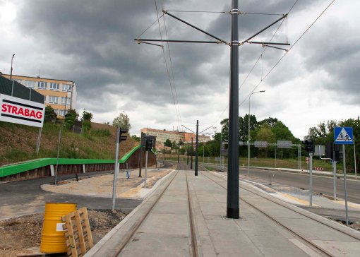 Budowa linii tramwajowej przy ulicy Obiegowej (12 lipca 2015) - przystanek Obiegowa