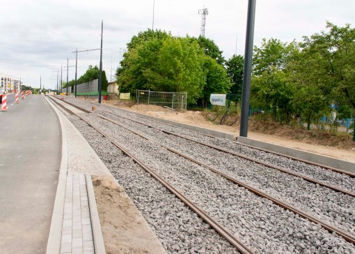 Budowa linii tramwajowej przy alei Sikorskiego (12 lipca 2015)