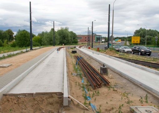 Budowa linii tramwajowej przy ulicy Tuwima (12 lipca 2015) - przystanek końcowy przy skrzyżowaniu z aleją Warszawską i ulicą Prawocheńskiego
