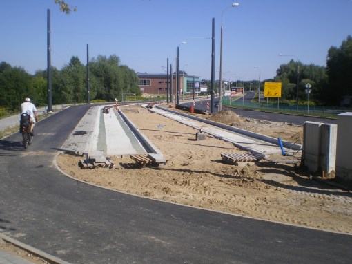 Budowa linii tramwajowej przy ulicy Tuwima (15 sierpnia 2015) - przystanek końcowy Uniwersytet-Prawocheńskiego