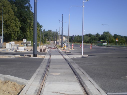 Budowa linii tramwajowej przy ulicy Tuwima (15 sierpnia 2015) - skrzyżowanie z ulicą Iwaszkiewicza