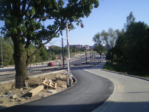 Budowa linii tramwajowej przy alei Sikorskiego (15 sierpnia 2015)