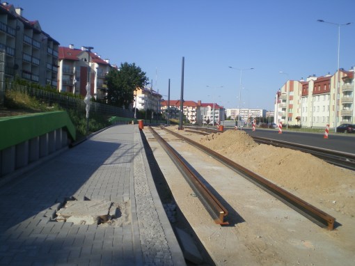 Budowa linii tramwajowej przy ulicy Witosa (15 sierpnia 2015) - przystanek Płoskiego