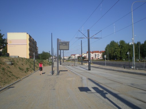 Budowa linii tramwajowej przy ulicy Witosa (15 sierpnia 2015) - przystanek Witosa