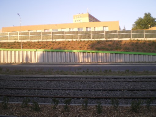 Budowa linii tramwajowej przy ulicy Obiegowej (15 sierpnia 2015)