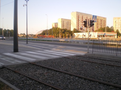 Budowa linii tramwajowej przy ulicy Obiegowej (15 sierpnia 2015)