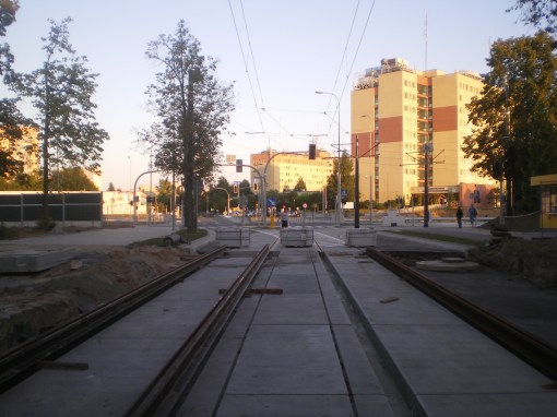 Budowa linii tramwajowej w ulicy Żołnierskiej (15 sierpnia 2015)