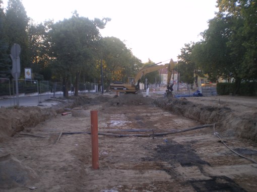 Budowa linii tramwajowej w ulicy Żołnierskiej (15 sierpnia 2015)