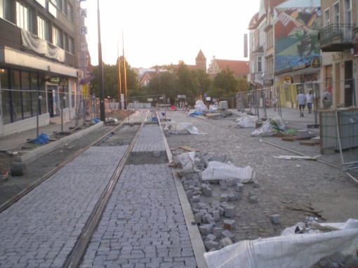 Budowa linii tramwajowej w ulicy 11 Listopada (15 sierpnia 2015)