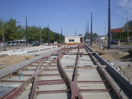 Budowa linii tramwajowej na placu Konstytucji 3 Maja (16 sierpnia 2015)