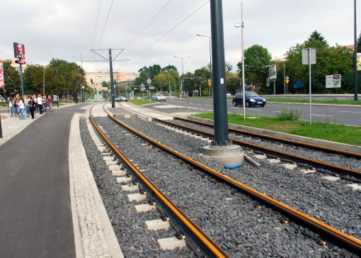 Budowa linii tramwajowej przy alei Sikorskiego (16 września 2015)