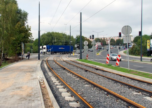 Budowa linii tramwajowej przy alei Sikorskiego (16 września 2015)