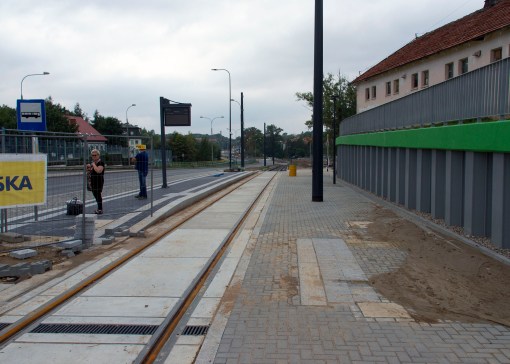 Budowa linii tramwajowej przy ulicy Tuwima (16 września 2015) - przystanek Pozorty