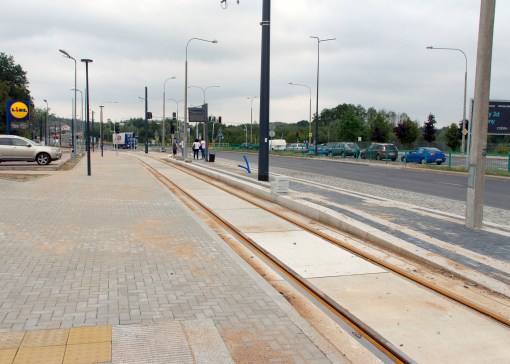 Budowa linii tramwajowej przy ulicy Tuwima (16 września 2015) - przystanek Uniwersytet-Pływalnia