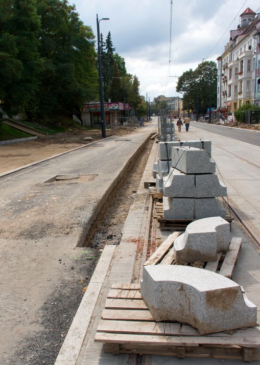 Budowa linii tramwajowej w ulicy Kościuszki (20 września 2015) - przystanek wiedeński Kętrzyńskiego