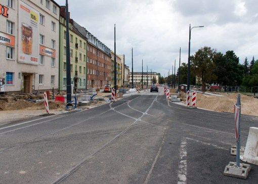 Budowa linii tramwajowej na skrzyżowaniu ulicy Kościuszki i alei Piłsudskiego (20 września 2015)