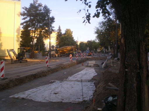 Budowa linii tramwajowej w ulicy Żołnierskiej (31 sierpnia 2015)