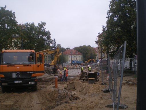 Budowa linii tramwajowej w ulicy Żołnierskiej (16 września 2015)