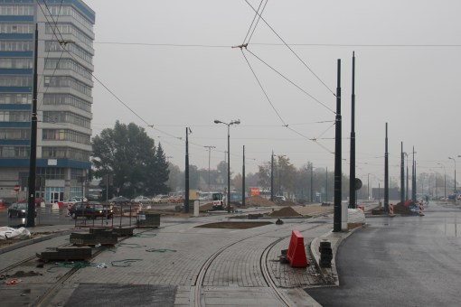 Budowa linii tramwajowej na placu Konstytucji 3 Maja (18 października 2015)