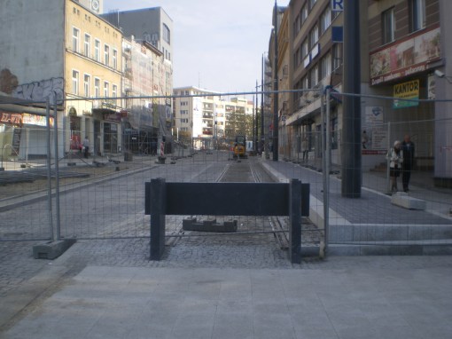 Budowa linii tramwajowej w ulicy 11 Listopada (4 października 2015) - przystanek końcowy Wysoka Brama