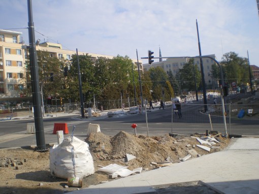 Budowa linii tramwajowej w alei Piłsudskiego (4 października 2015)